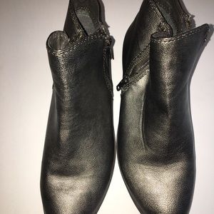 London Rag Joy boots with double zippers